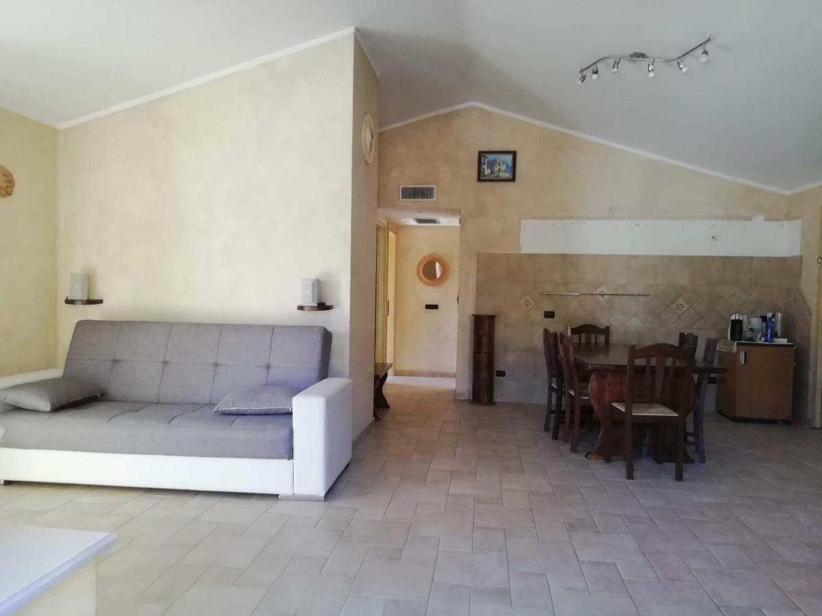 In Campagna Da Nino Hotel Olbia Exterior photo